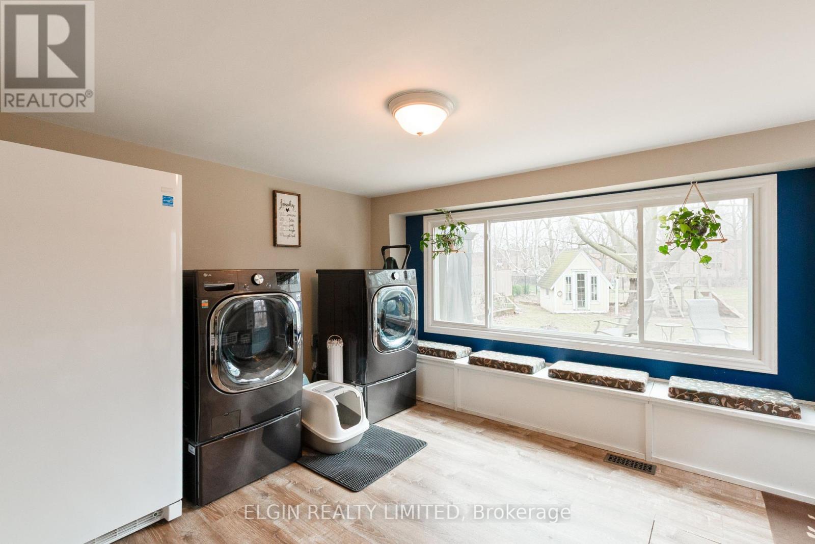 219 Sunset Drive, St. Thomas, Ontario  N5R 3C2 - Photo 22 - X12954550