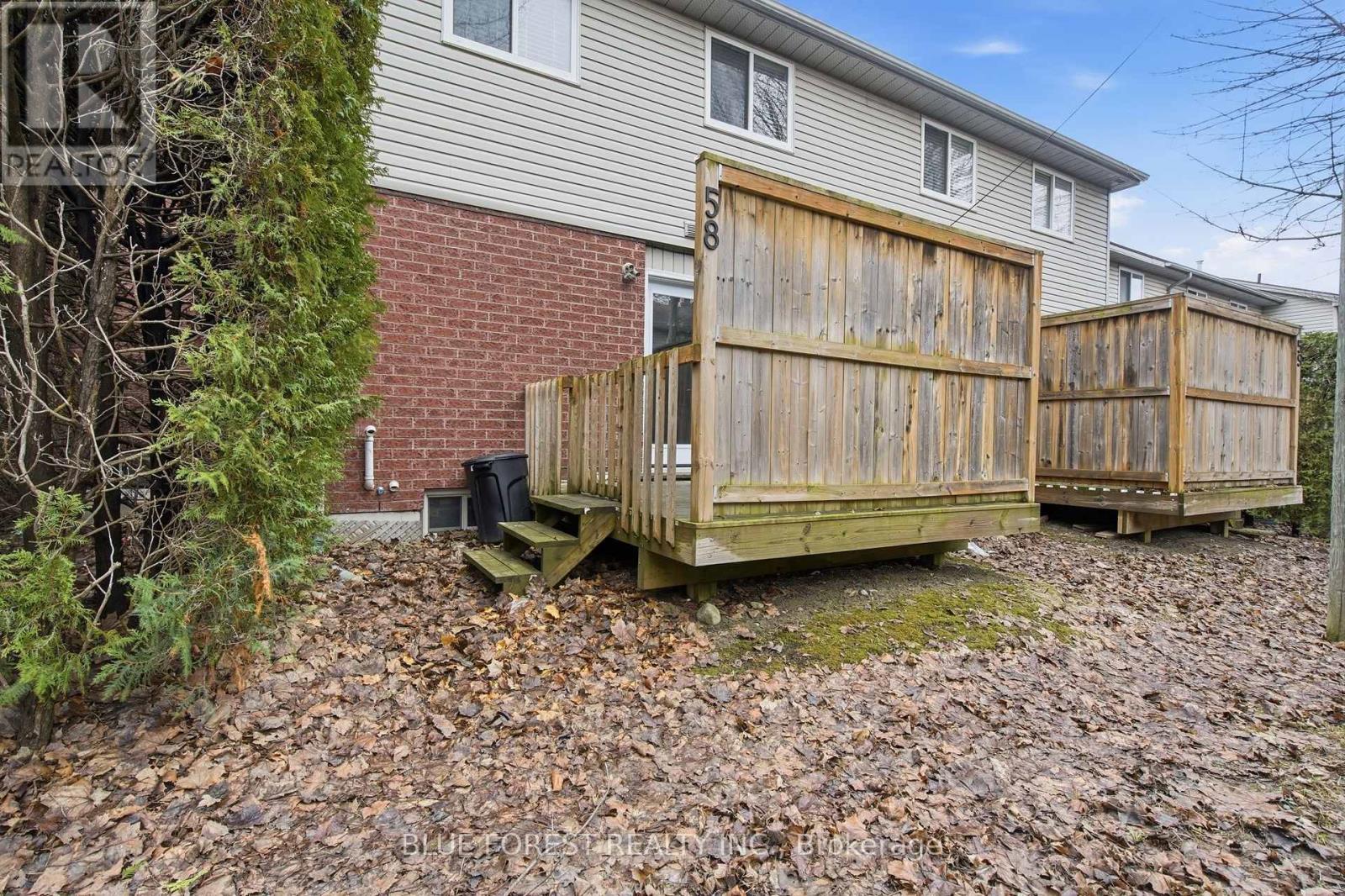58 - 70 Chapman Court, London North, Ontario  N6G 4Z4 - Photo 29 - X12954590