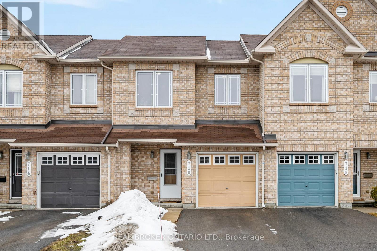 716 WHALEY RIDGE, Ottawa, Ontario