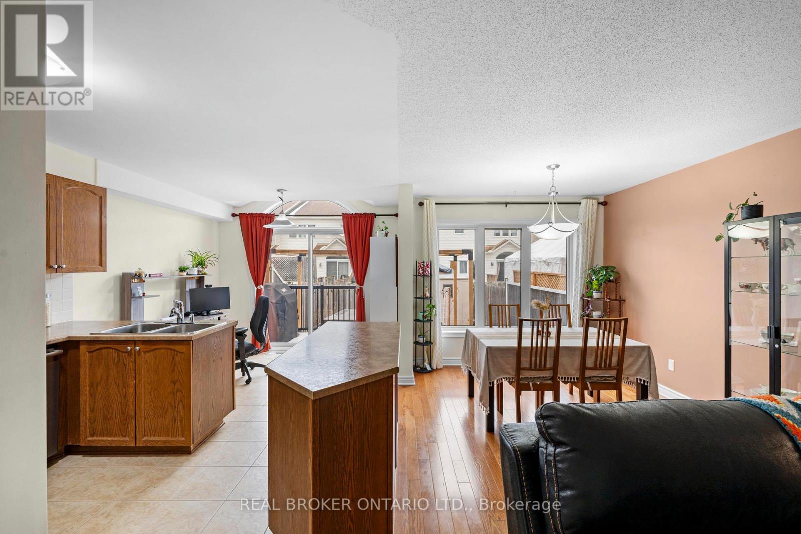 716 Whaley Ridge, Ottawa, Ontario  K4A 0P7 - Photo 11 - X12954542