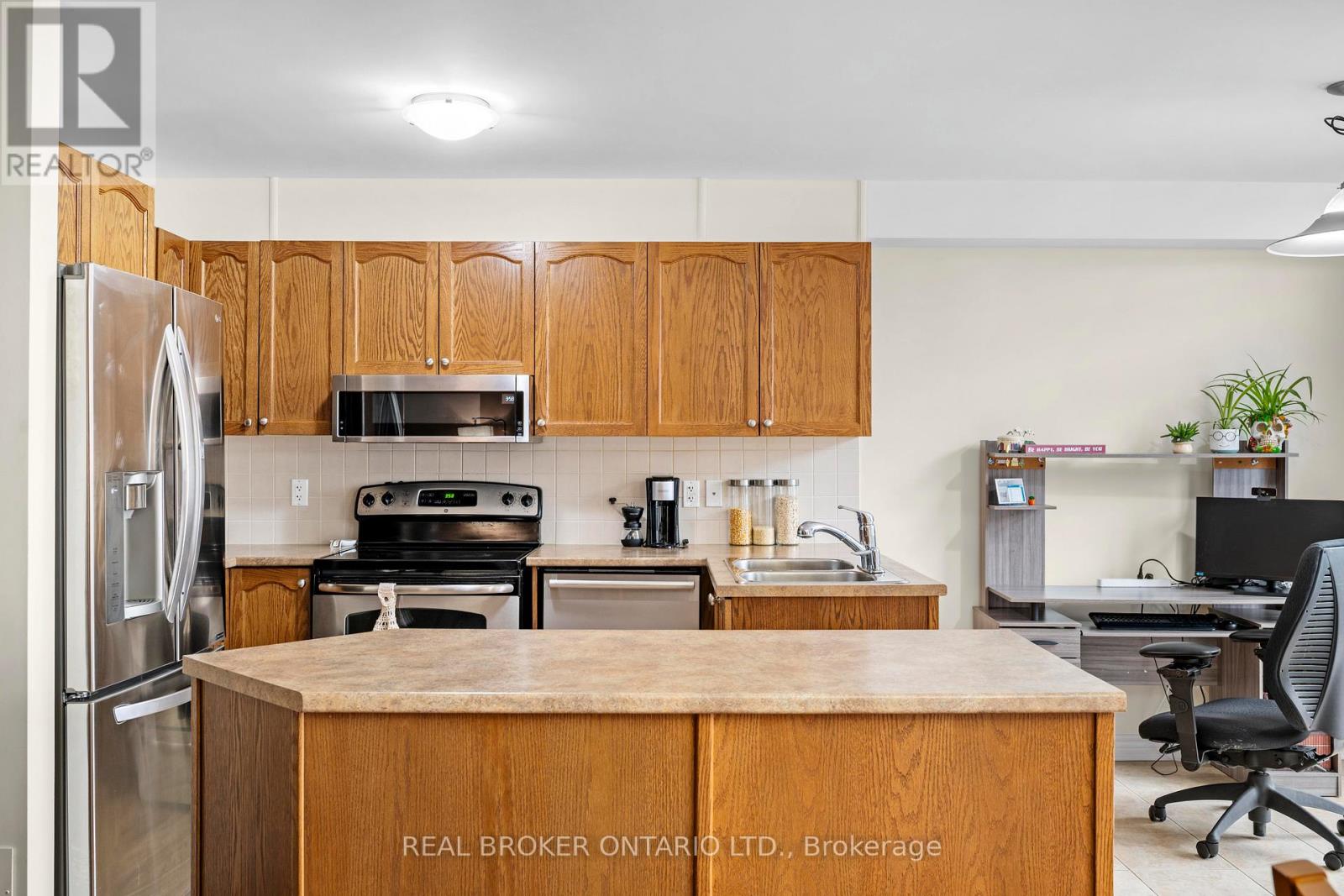 716 Whaley Ridge, Ottawa, Ontario  K4A 0P7 - Photo 13 - X12954542