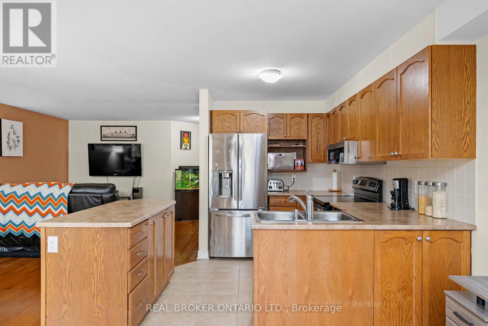 716 Whaley Ridge, Ottawa, Ontario  K4A 0P7 - Photo 15 - X12954542