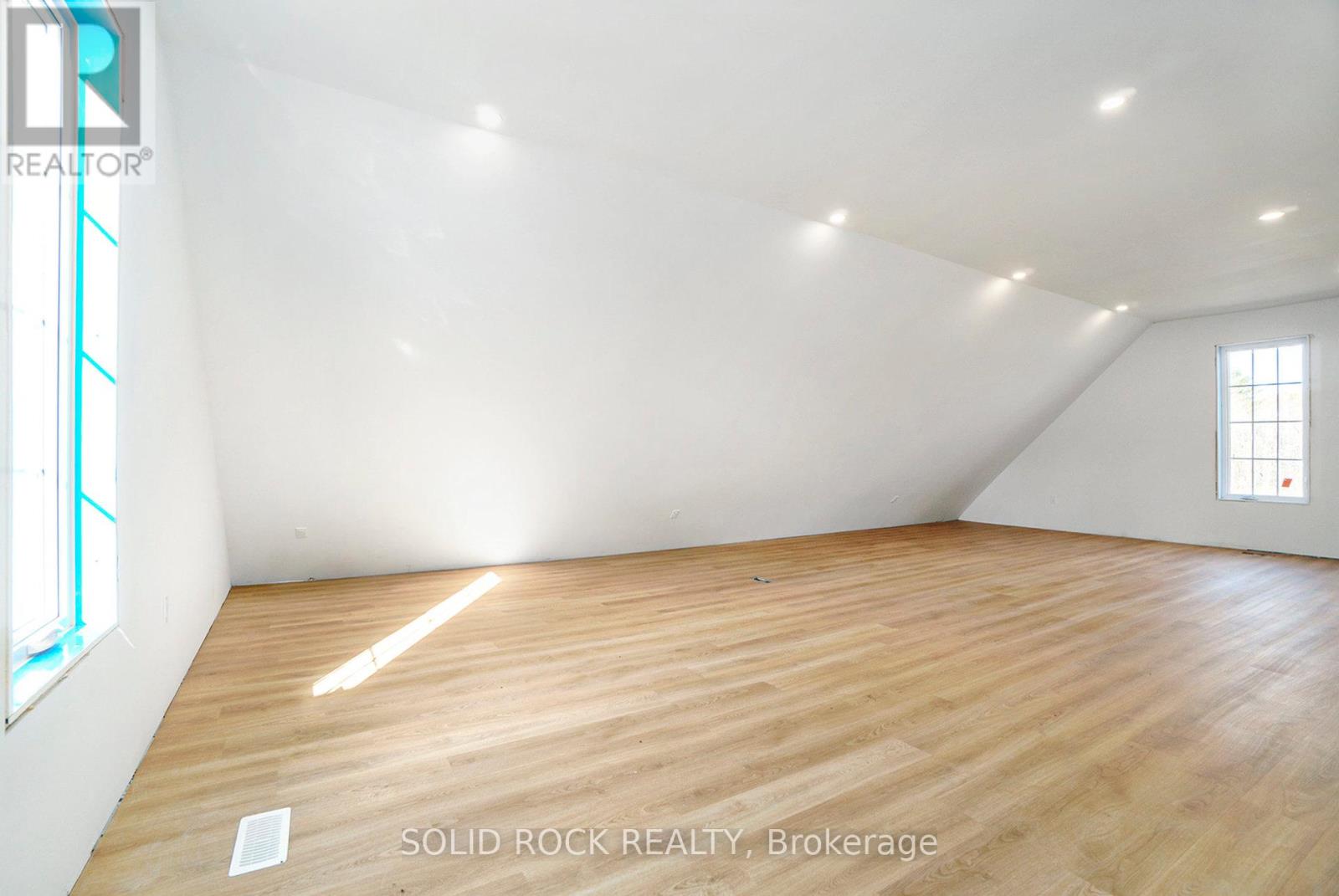 9248 Smith Road, Edwardsburgh/cardinal, Ontario  K0G 1T0 - Photo 30 - X12954556