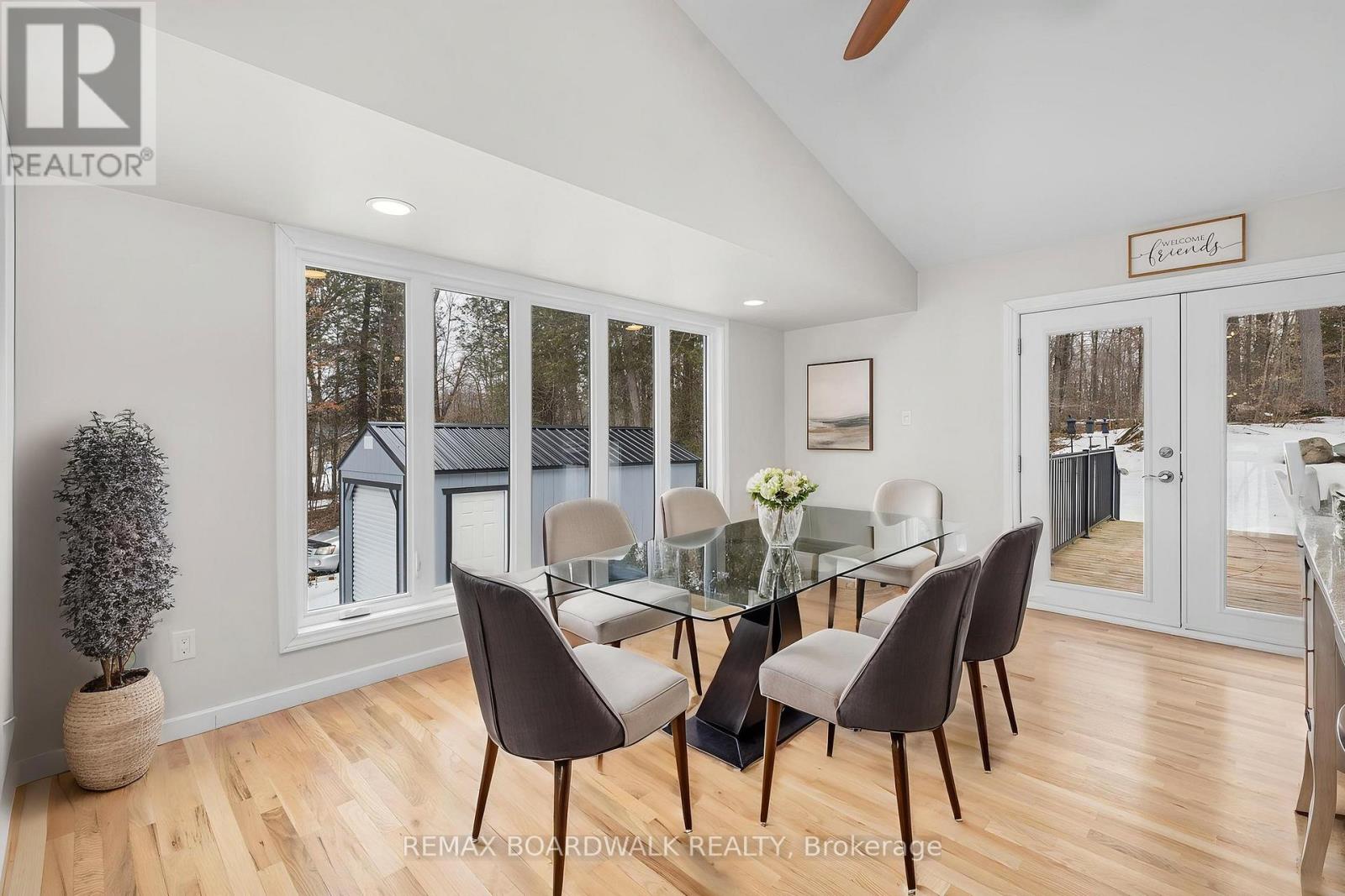 9 Skebo Lane, Horton, Ontario  K7V 3Z8 - Photo 18 - X12954598