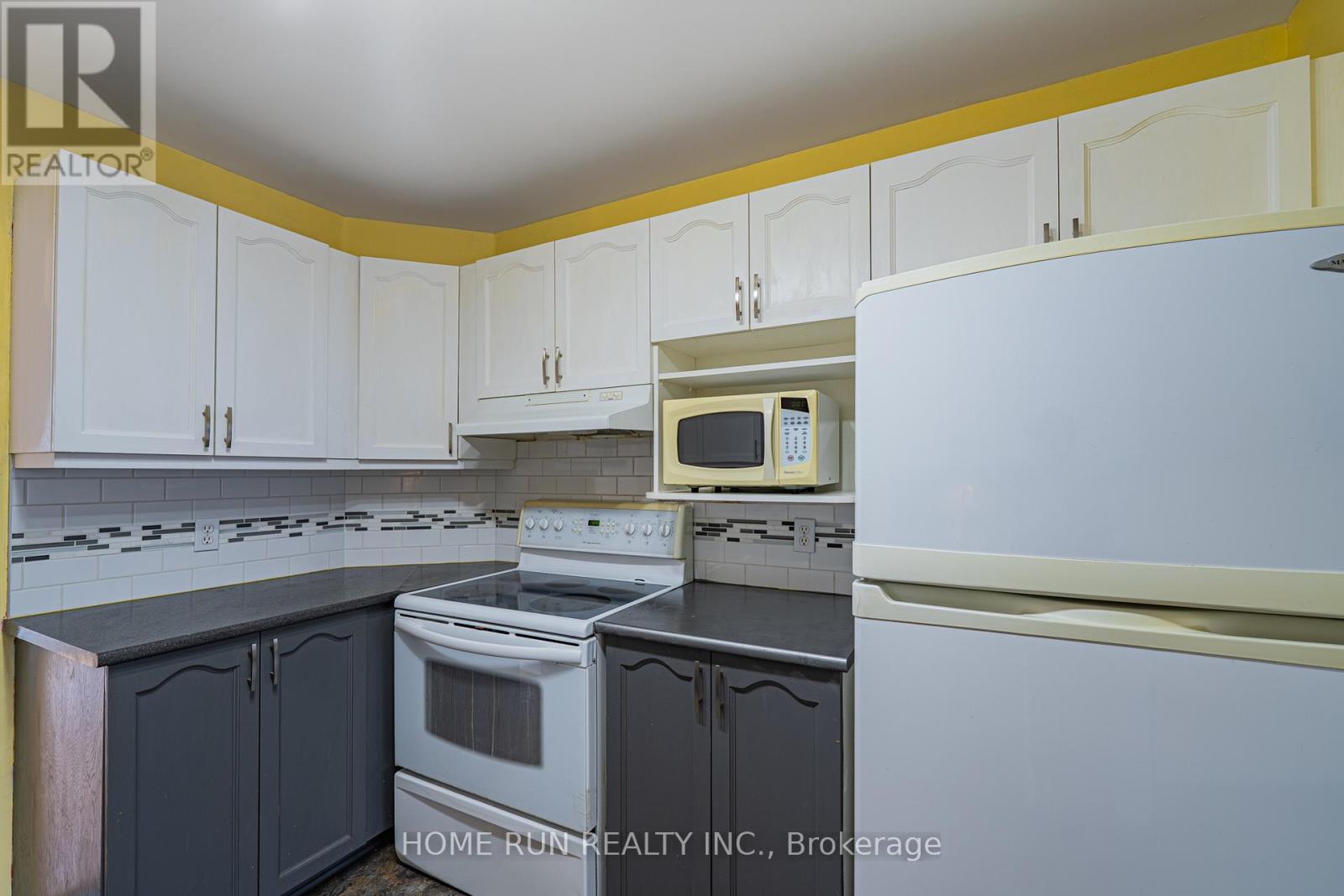 182 Windhurst Drive, Ottawa, Ontario  K2G 6J4 - Photo 16 - X12954610