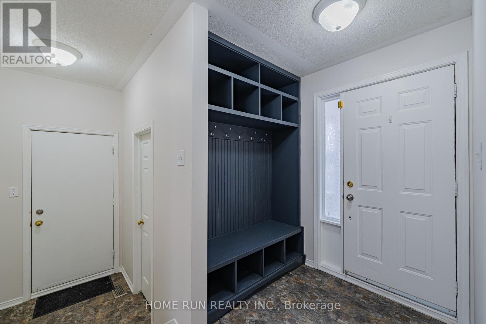 182 Windhurst Drive, Ottawa, Ontario  K2G 6J4 - Photo 5 - X12954610