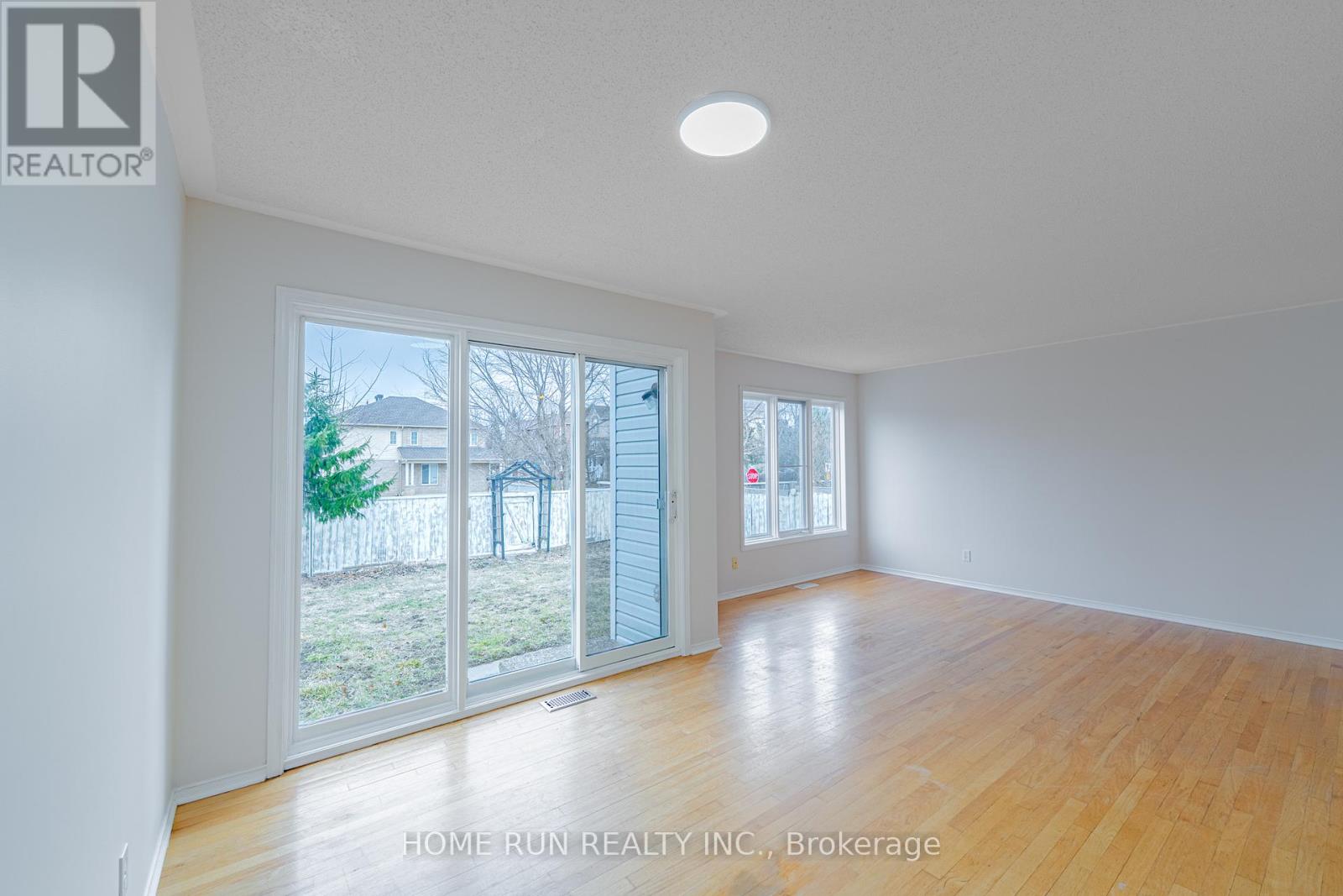 182 Windhurst Drive, Ottawa, Ontario  K2G 6J4 - Photo 7 - X12954610