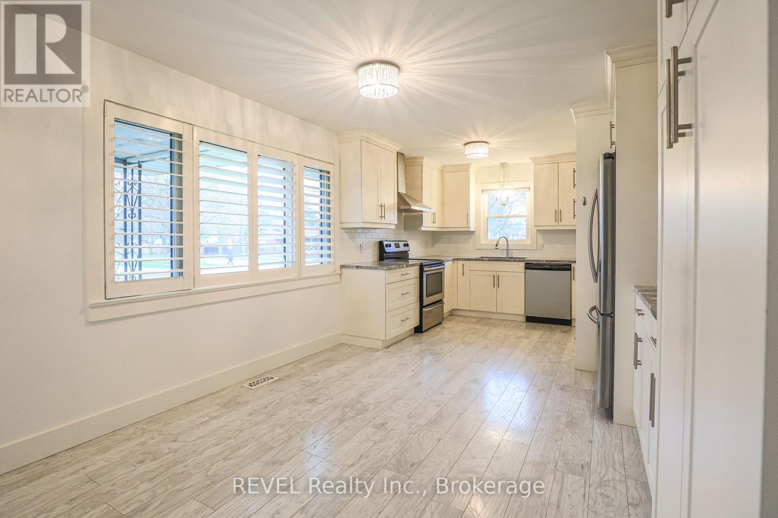 325 Grantham Avenue, St. Catharines, Ontario  L2M 5A8 - Photo 10 - X12954588