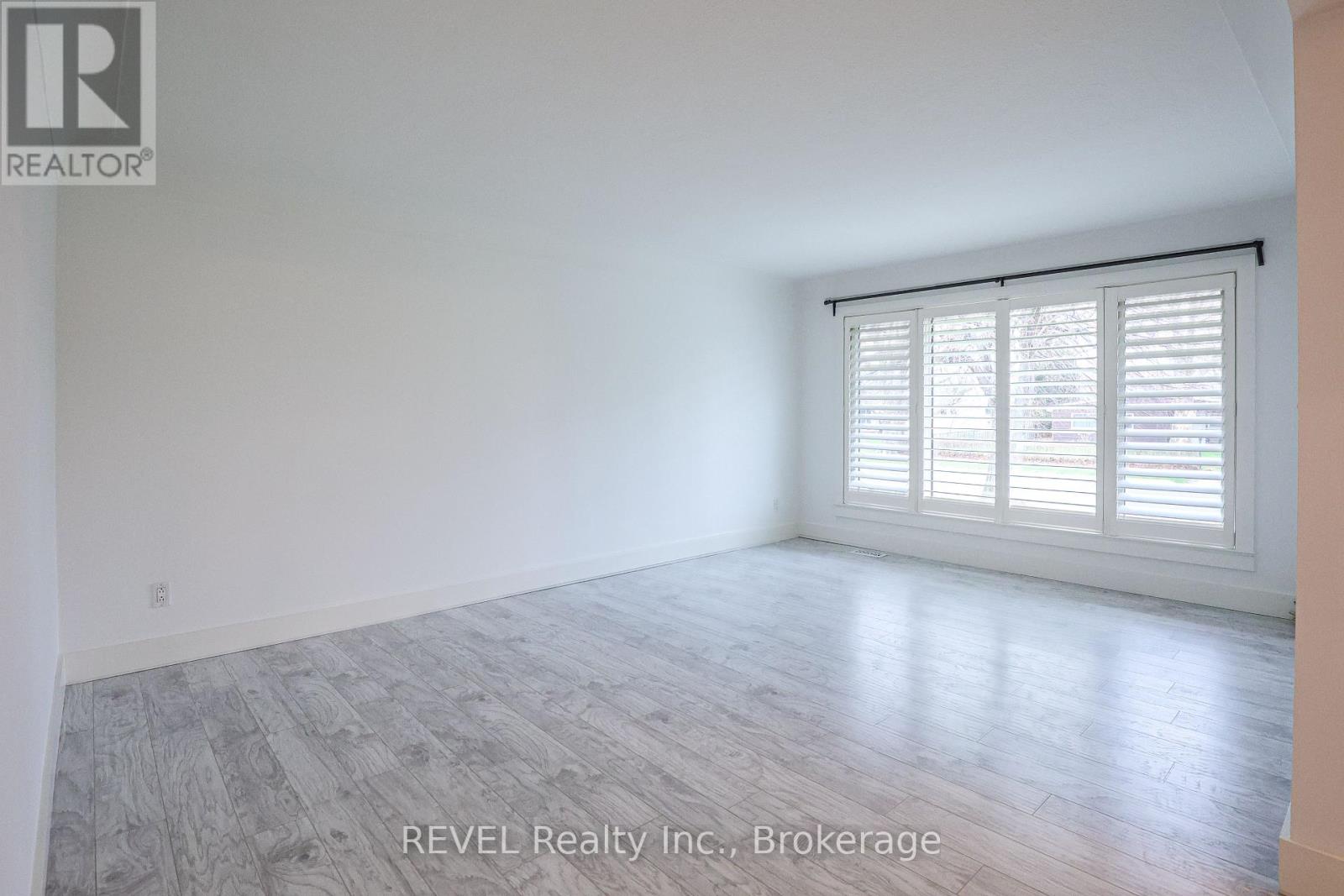 325 Grantham Avenue, St. Catharines, Ontario  L2M 5A8 - Photo 12 - X12954588