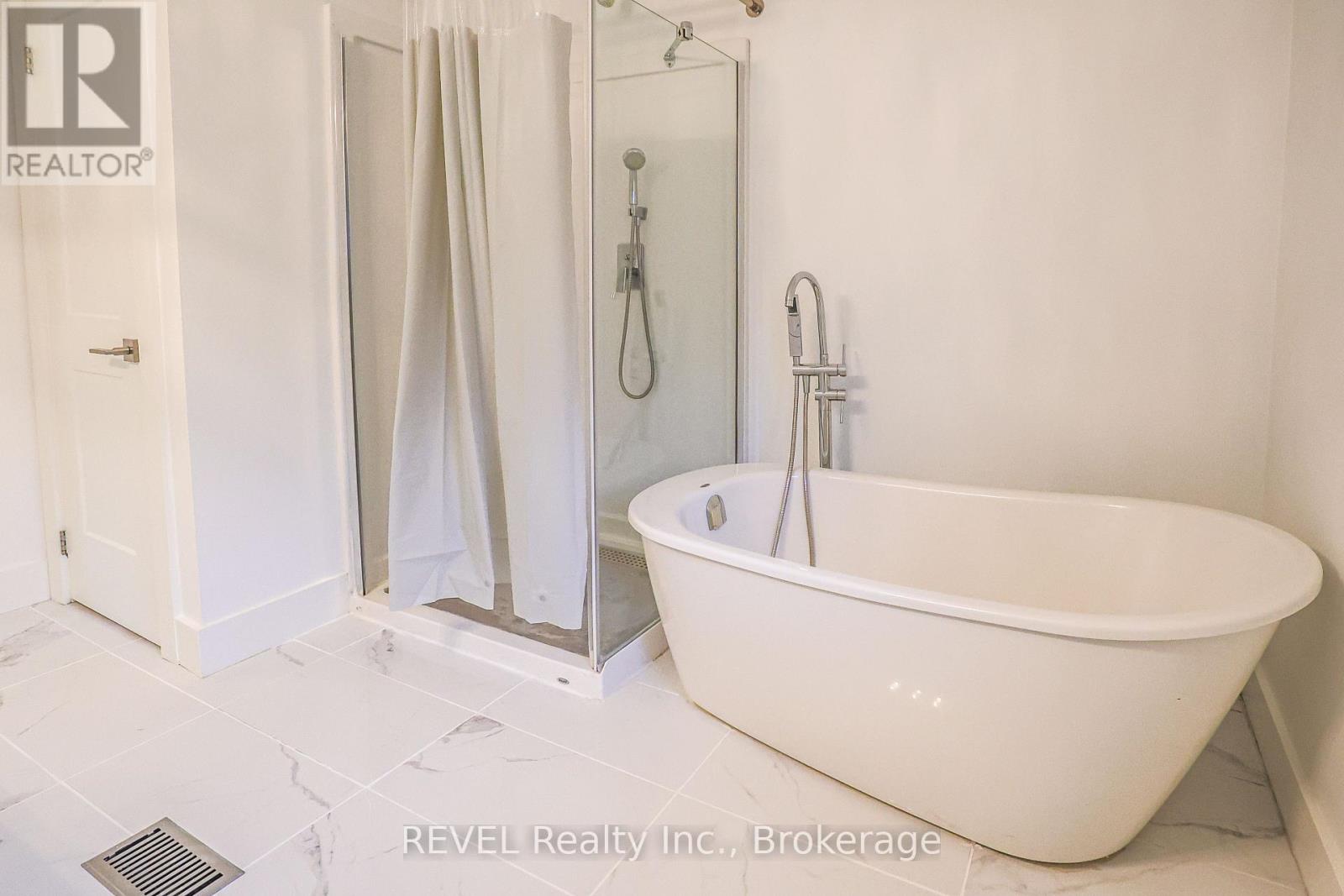 325 Grantham Avenue, St. Catharines, Ontario  L2M 5A8 - Photo 14 - X12954588