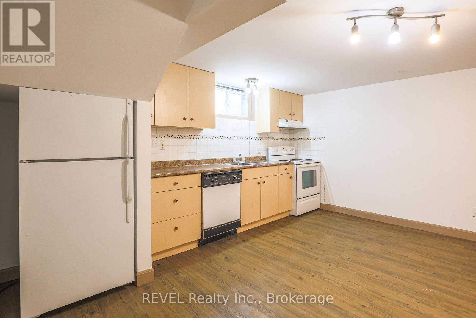 325 Grantham Avenue, St. Catharines, Ontario  L2M 5A8 - Photo 20 - X12954588