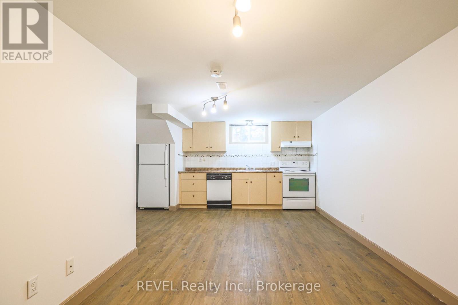 325 Grantham Avenue, St. Catharines, Ontario  L2M 5A8 - Photo 21 - X12954588