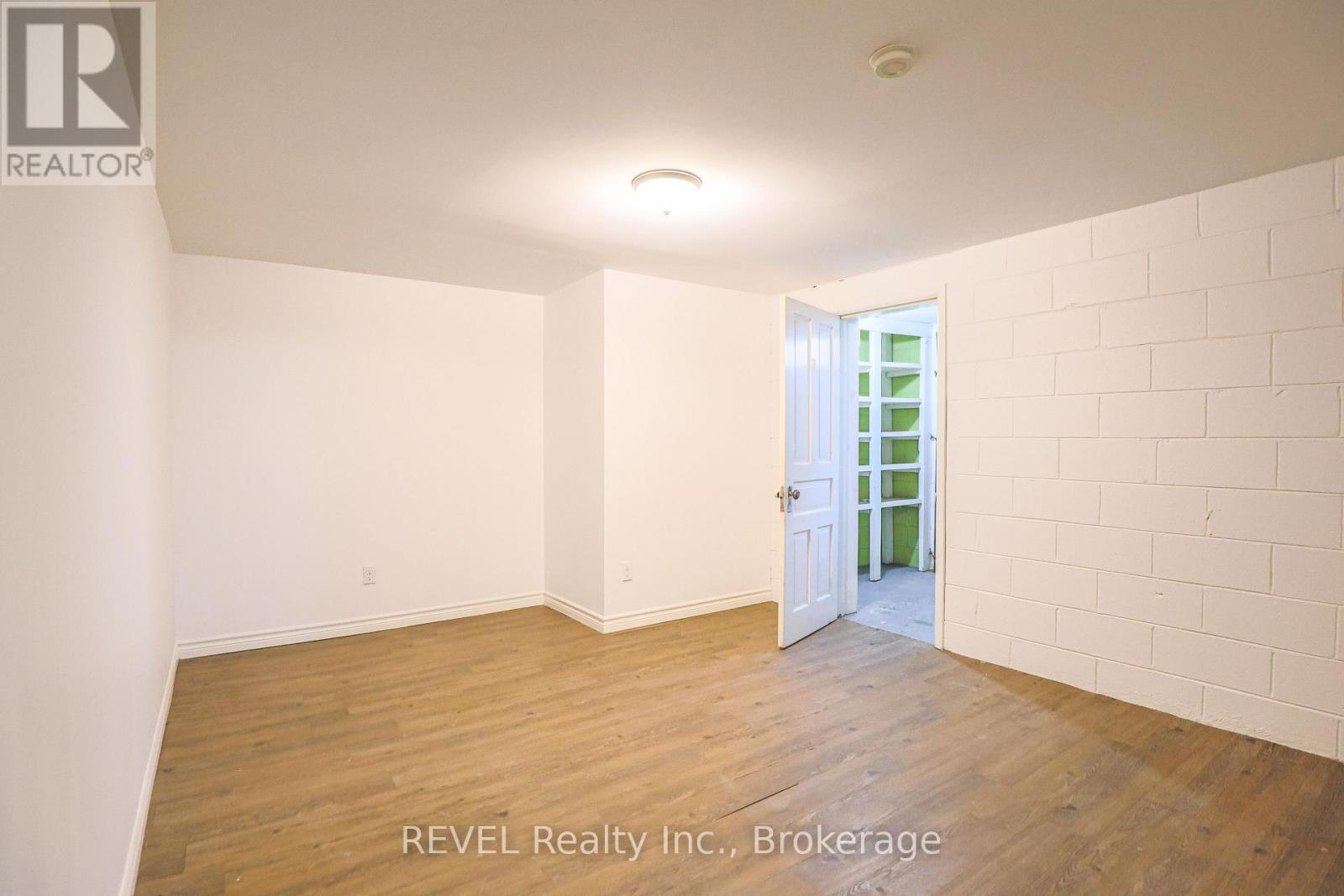 325 Grantham Avenue, St. Catharines, Ontario  L2M 5A8 - Photo 30 - X12954588