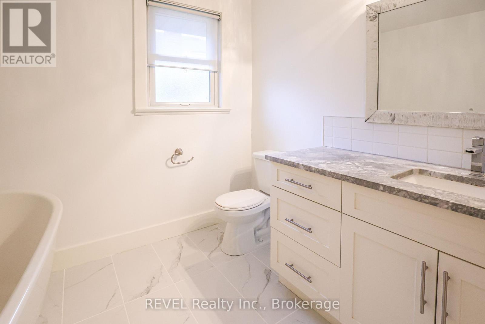 325 Grantham Avenue, St. Catharines, Ontario  L2M 5A8 - Photo 31 - X12954588