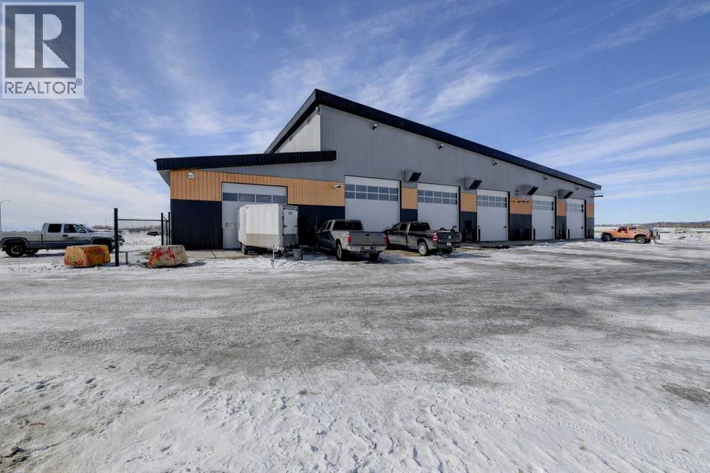 61027 Highway 672, County Of, Alberta  T0H 3C0 - Photo 1 - A2296672