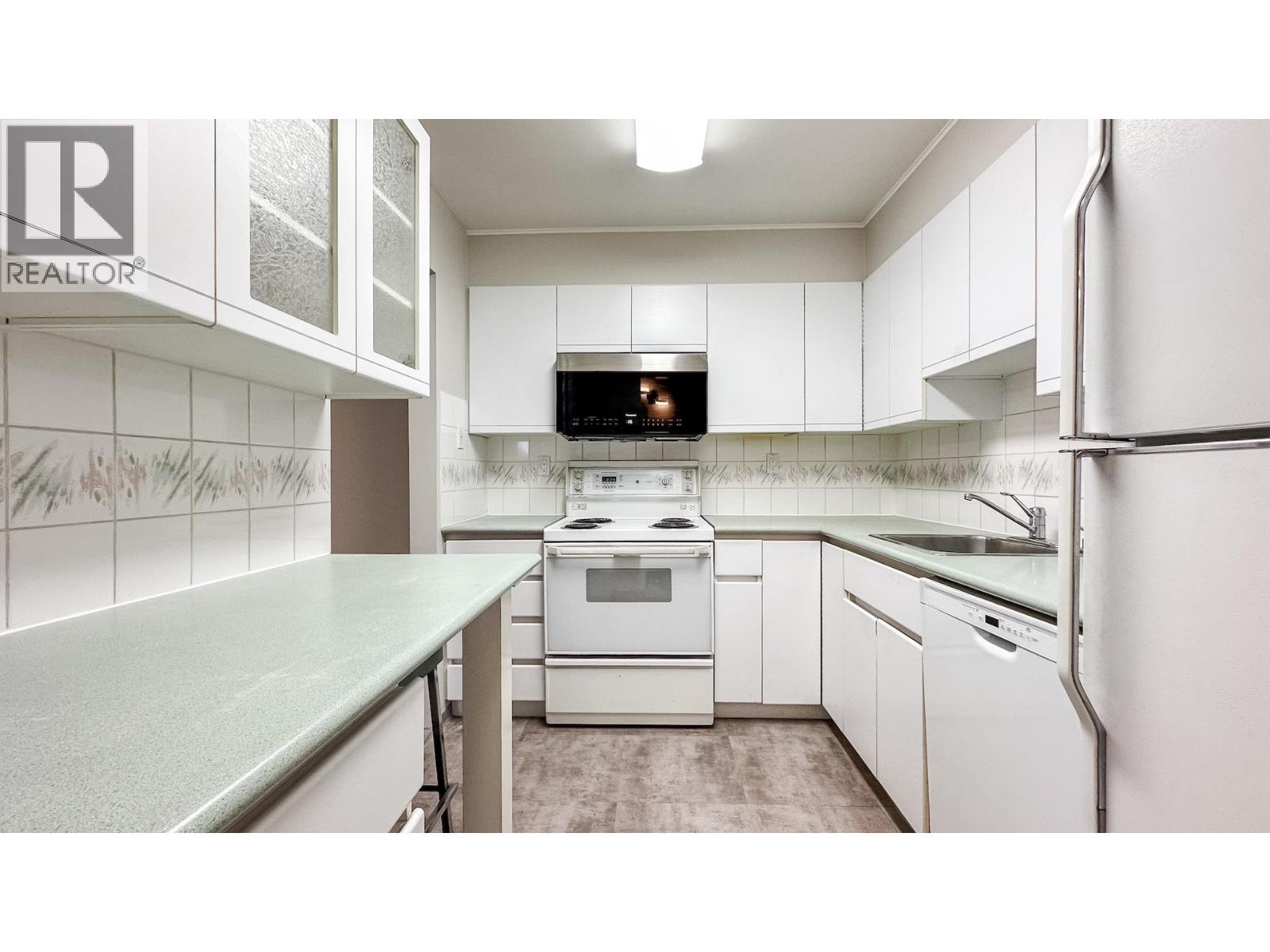 205 1750 Maple Street, Vancouver, British Columbia  V6J 3S6 - Photo 8 - R3106427