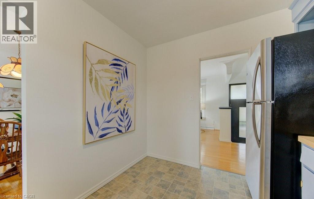 104 Burbank Road, Kitchener, Ontario  N2B 1E2 - Photo 19 - 40812327