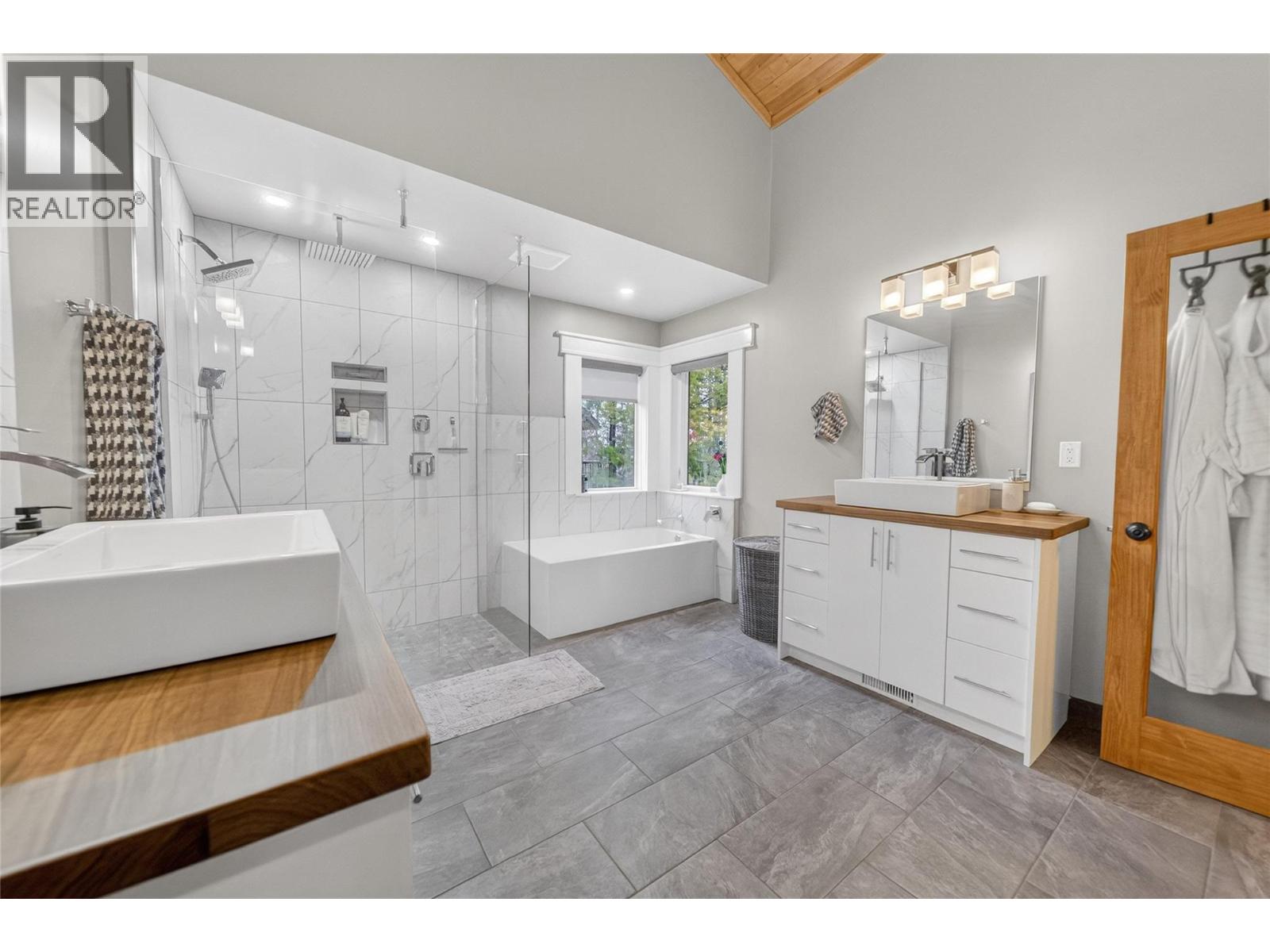 347 Forest Crowne Terrace, Kimberley, British Columbia  V1A 3G4 - Photo 24 - 10381999