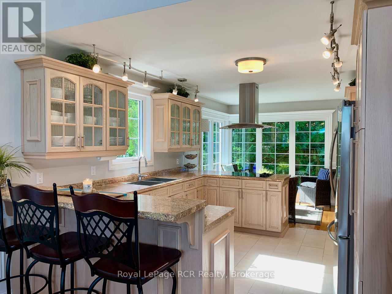 127 Pine Tree Harbour Road, Northern Bruce Peninsula, Ontario  N0H 1Z0 - Photo 15 - X12954586