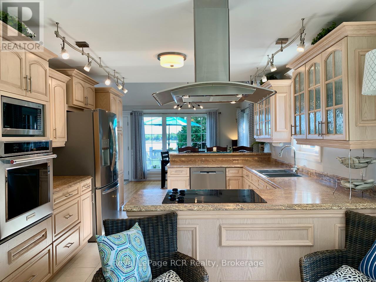 127 Pine Tree Harbour Road, Northern Bruce Peninsula, Ontario  N0H 1Z0 - Photo 16 - X12954586