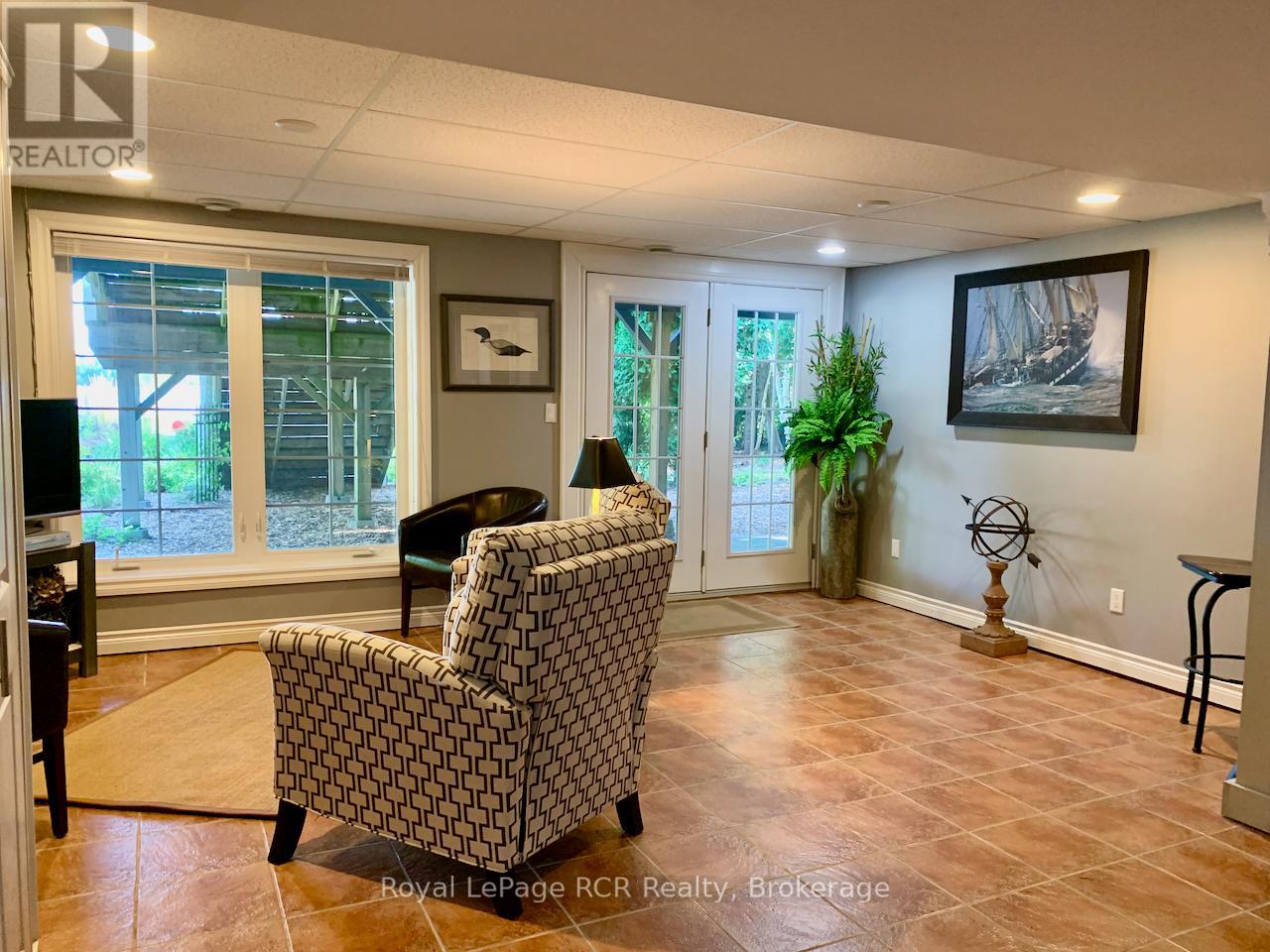 127 Pine Tree Harbour Road, Northern Bruce Peninsula, Ontario  N0H 1Z0 - Photo 32 - X12954586