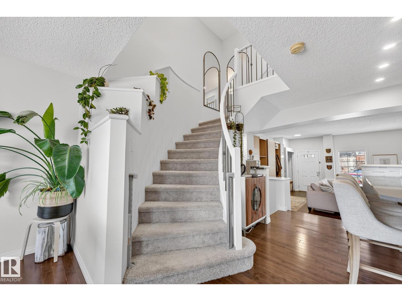 1015 EAST BEND NW, edmonton, Alberta