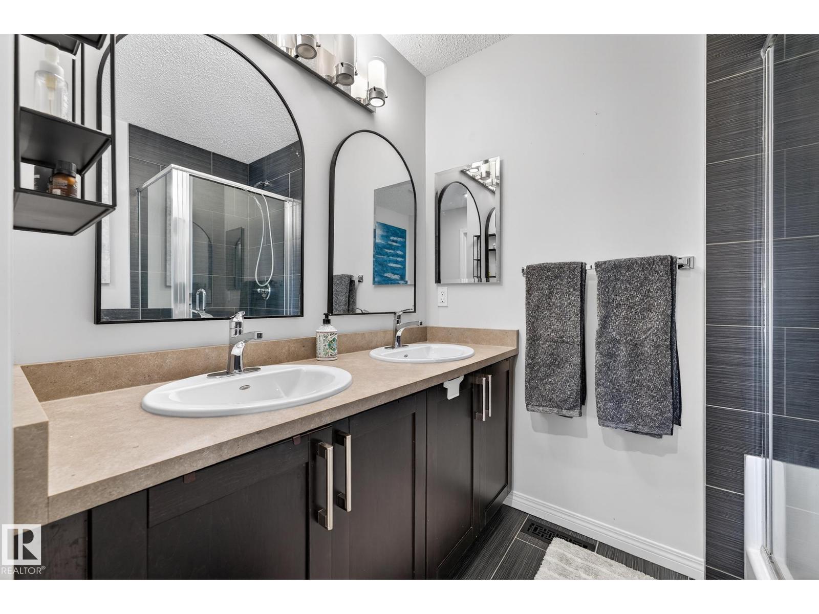 1015 East Bend Nw, Edmonton, Alberta  T6M 0V4 - Photo 27 - E4480472