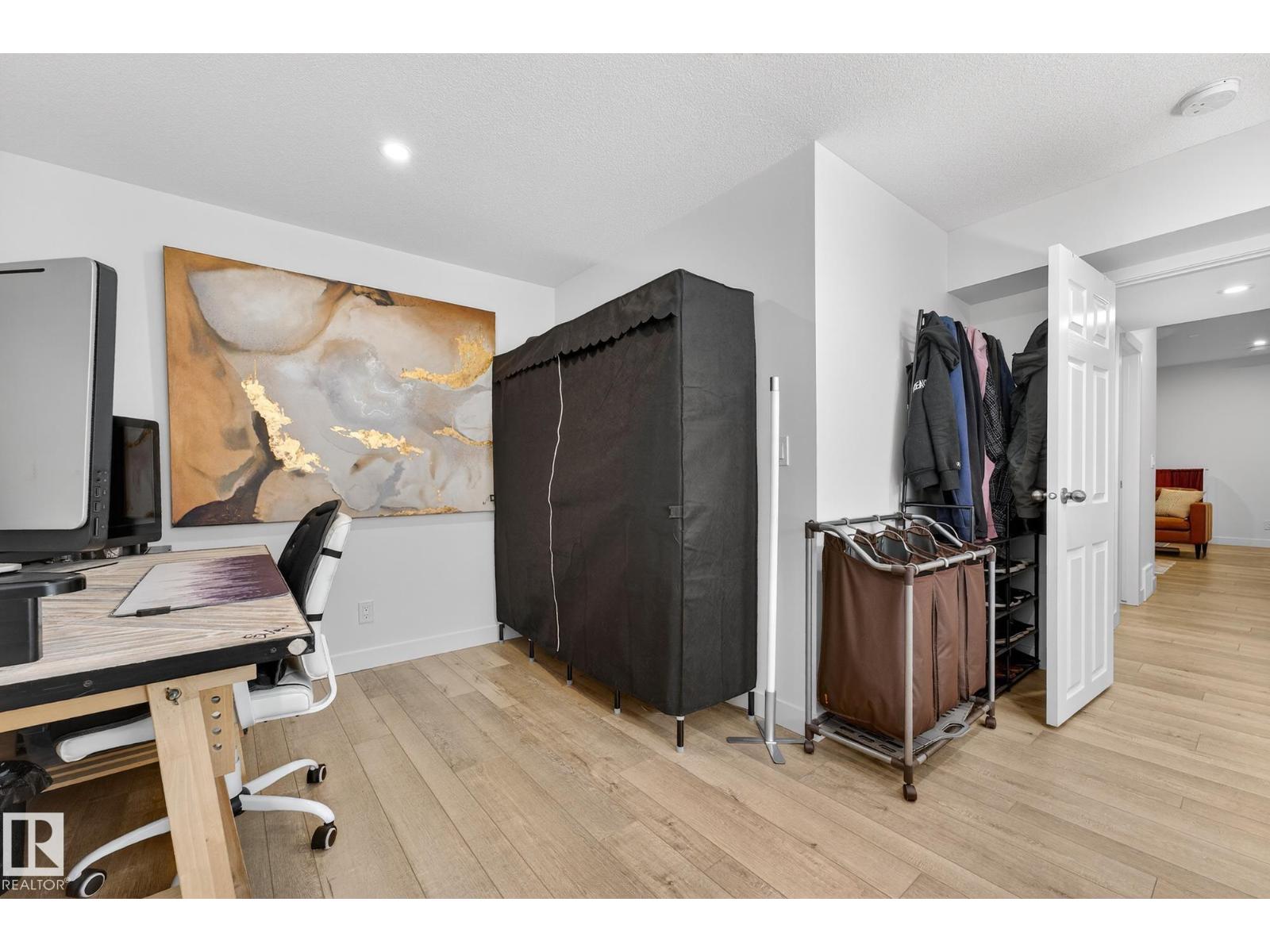 1015 East Bend Nw, Edmonton, Alberta  T6M 0V4 - Photo 39 - E4480472