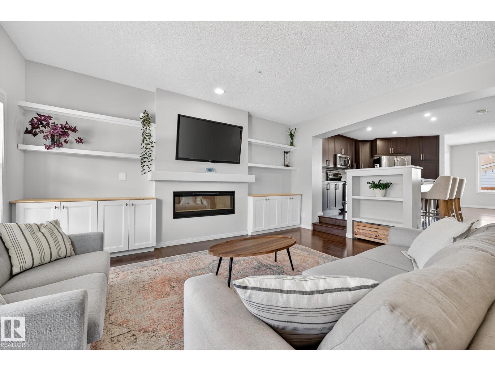 1015 East Bend Nw, Edmonton, Alberta  T6M 0V4 - Photo 8 - E4480472