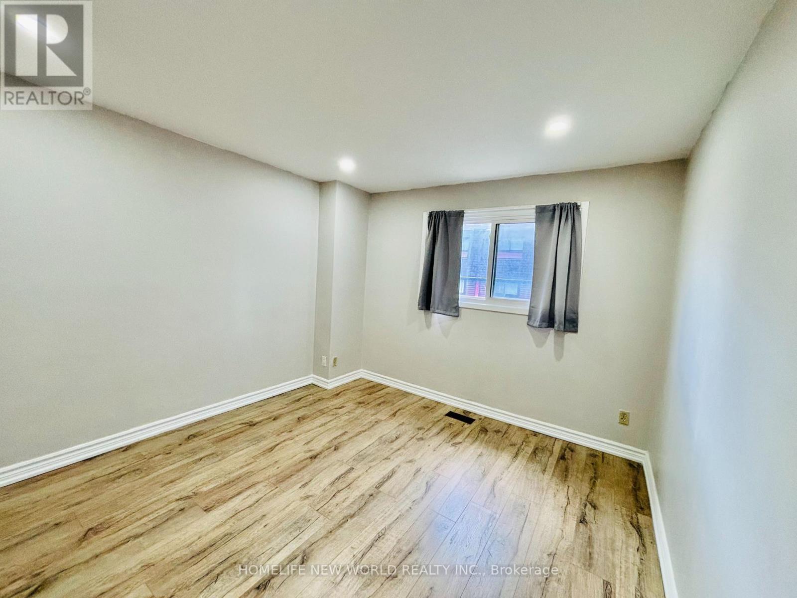 206 - 275 Broadview Avenue, Toronto, Ontario  M4M 3H5 - Photo 8 - E12954600