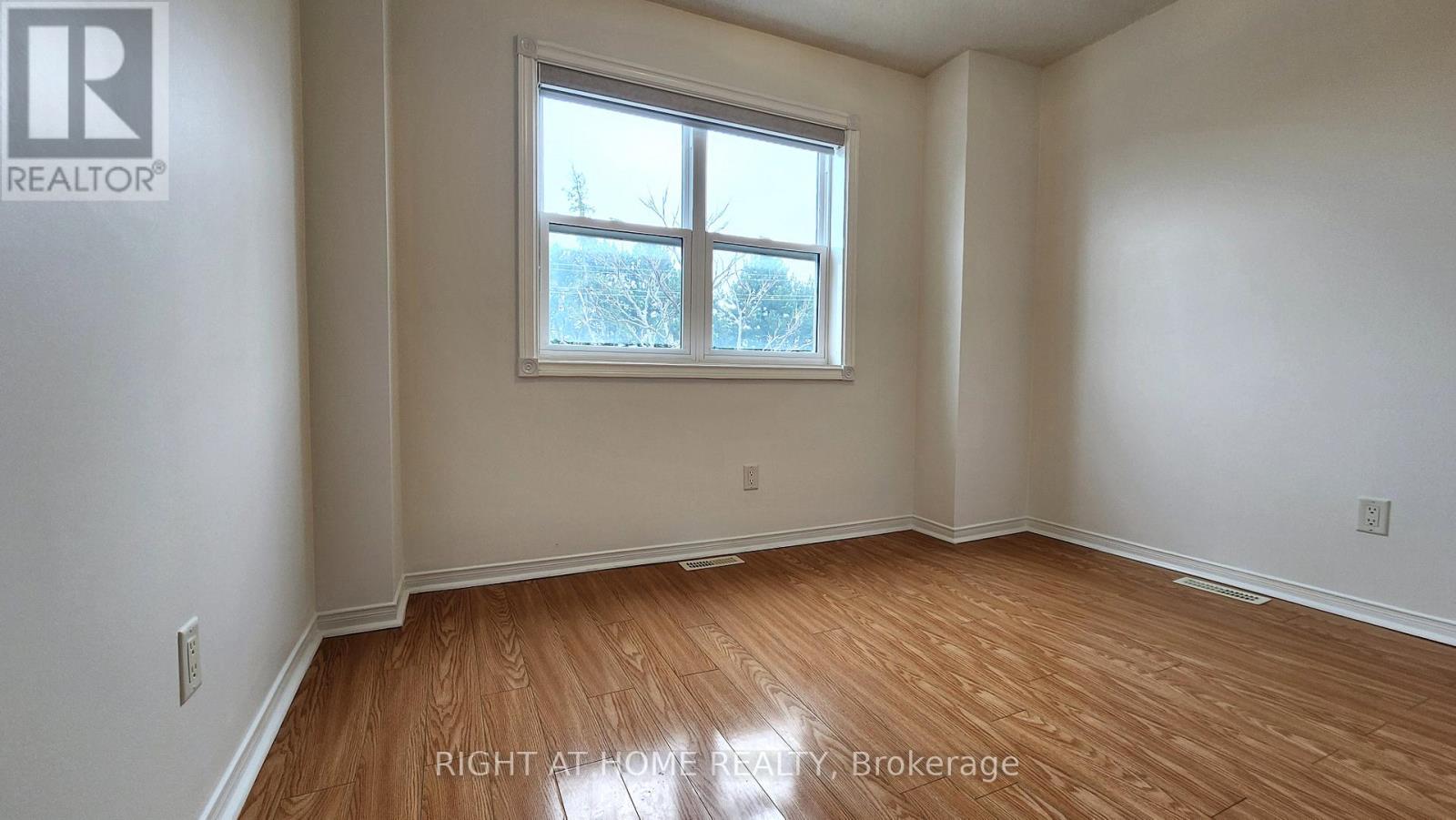 9 Maple Park Way, Markham, Ontario  L6G 1C5 - Photo 7 - N12954594