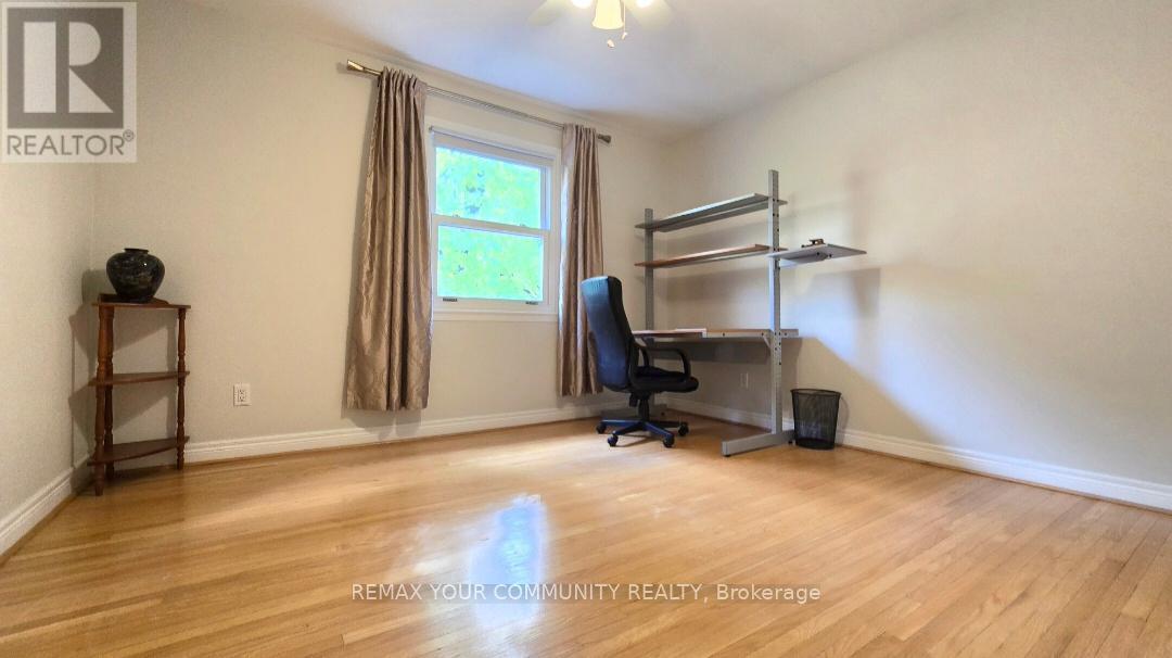 85 Royal Orchard Boulevard, Markham, Ontario  L3T 3C7 - Photo 22 - N12953128