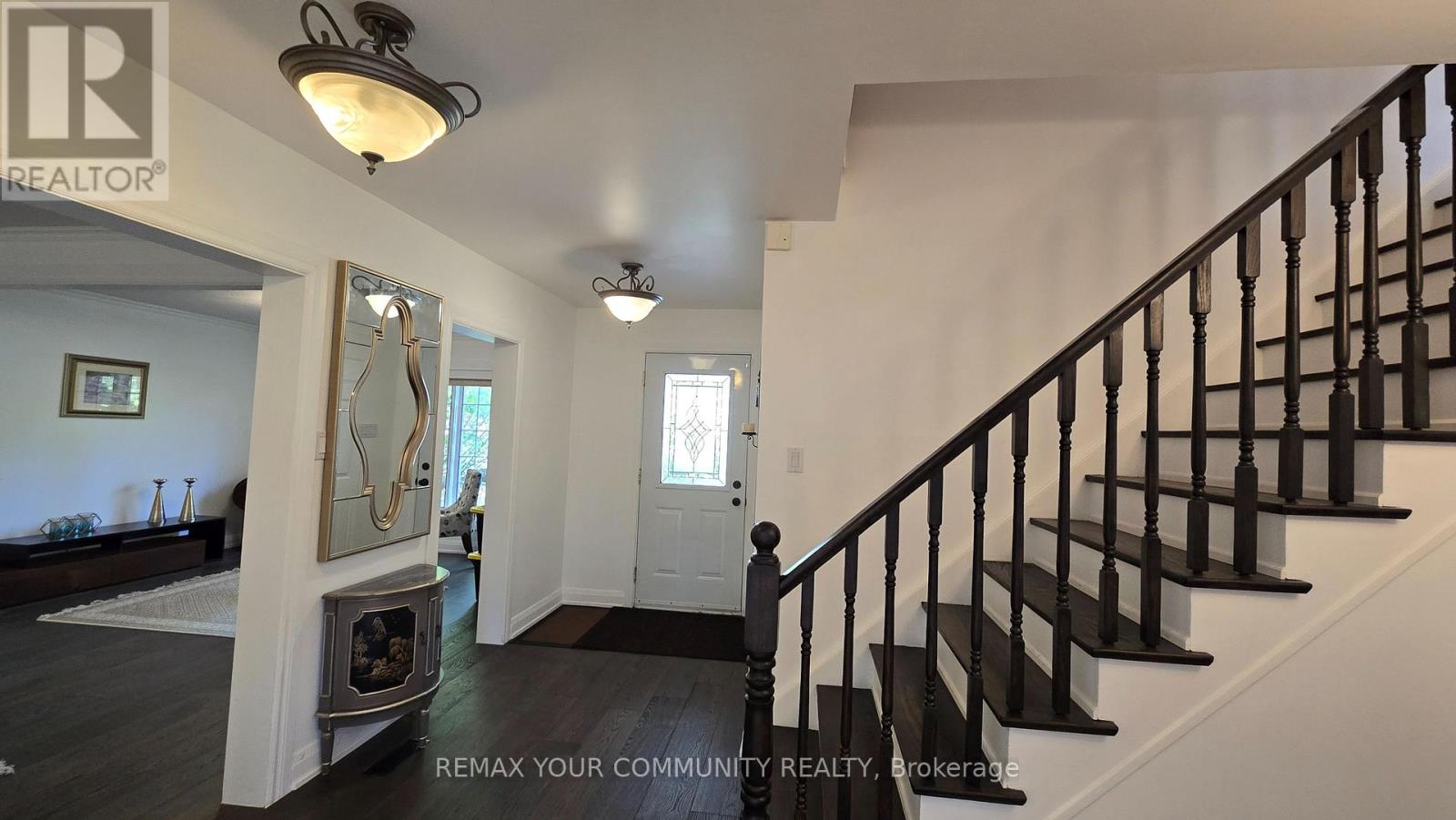 85 Royal Orchard Boulevard, Markham, Ontario  L3T 3C7 - Photo 7 - N12953128