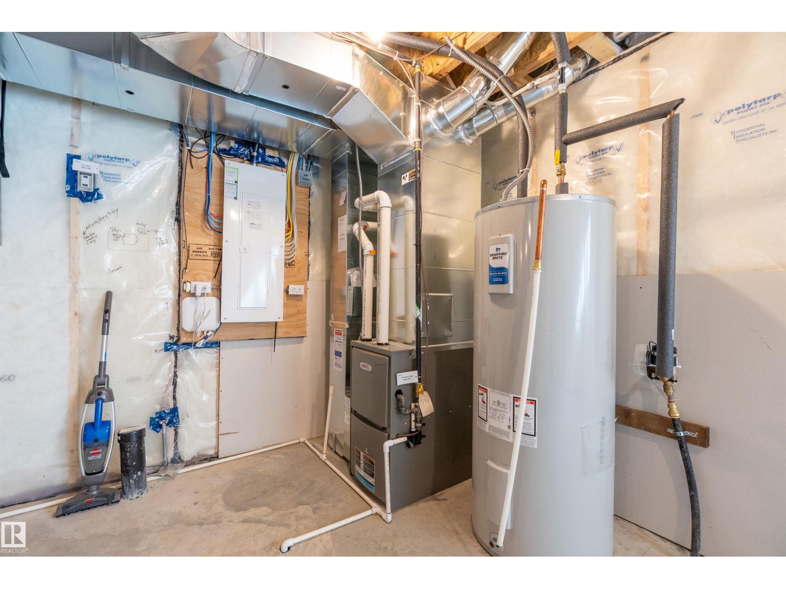 330 Edgemont Dr Nw, Edmonton, Alberta  T6M 3G7 - Photo 37 - E4480475