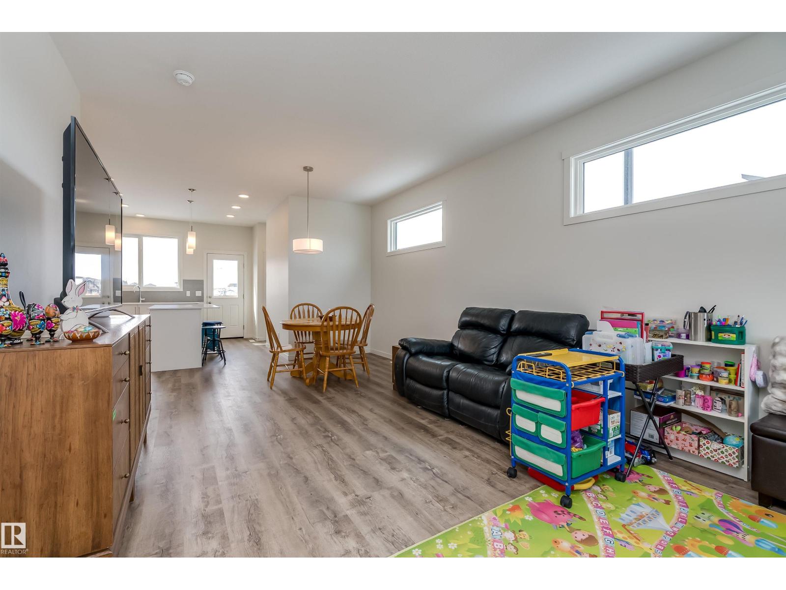 330 Edgemont Dr Nw, Edmonton, Alberta  T6M 3G7 - Photo 7 - E4480475