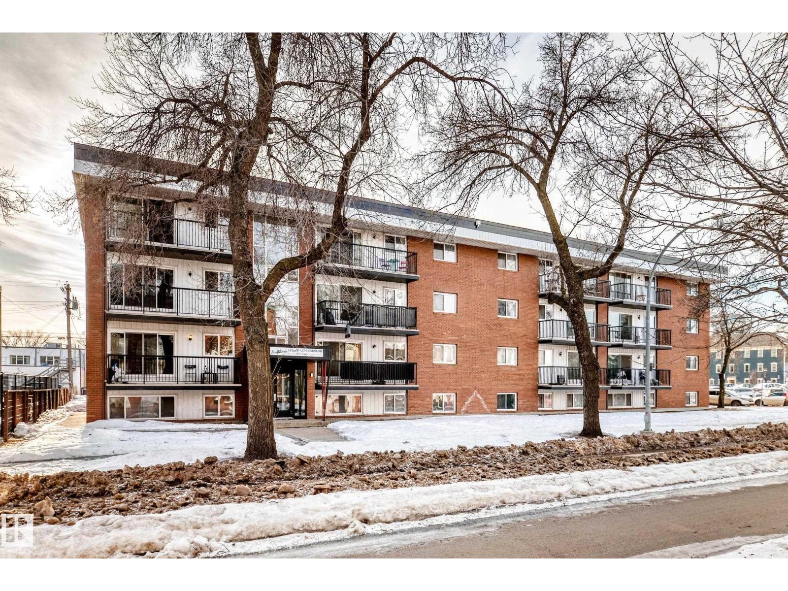 #102 10149 83 AV NW, edmonton, Alberta