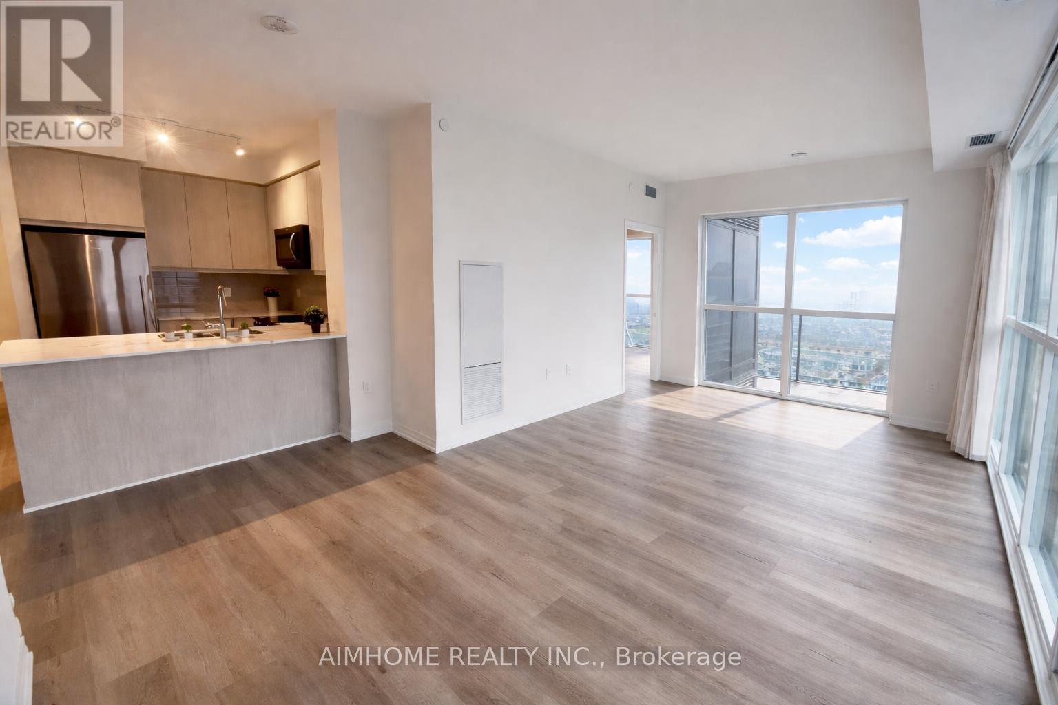 2904 - 15 Watergarden Drive, Mississauga, Ontario  L5R 0H4 - Photo 10 - W12946994