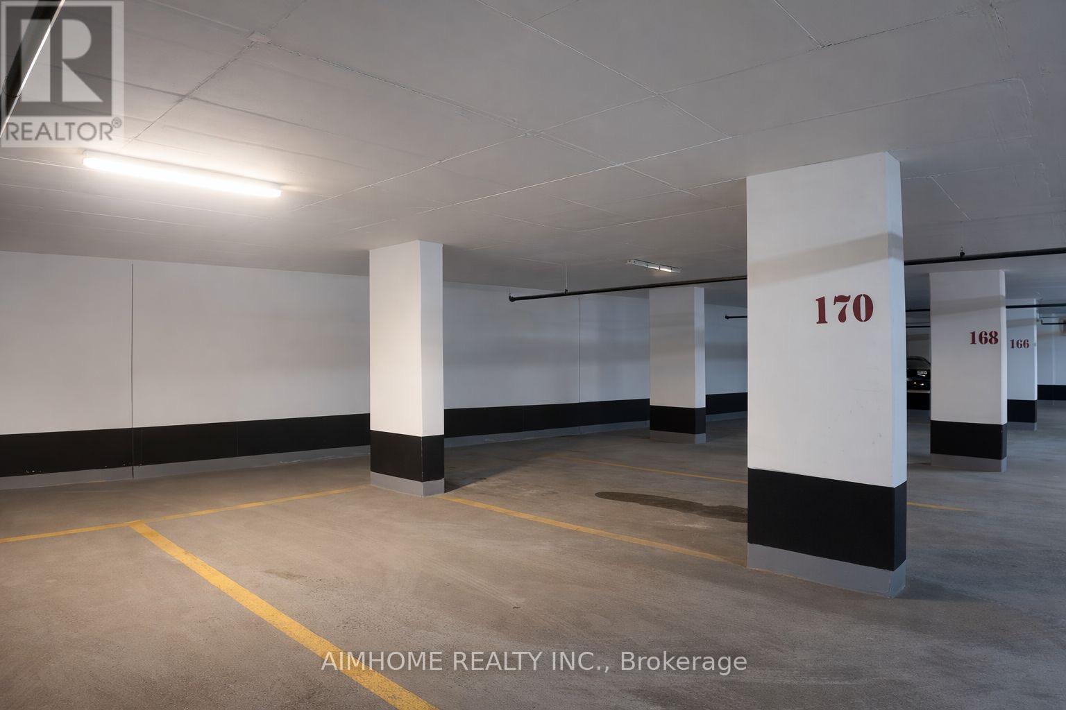 2904 - 15 Watergarden Drive, Mississauga, Ontario  L5R 0H4 - Photo 21 - W12946994