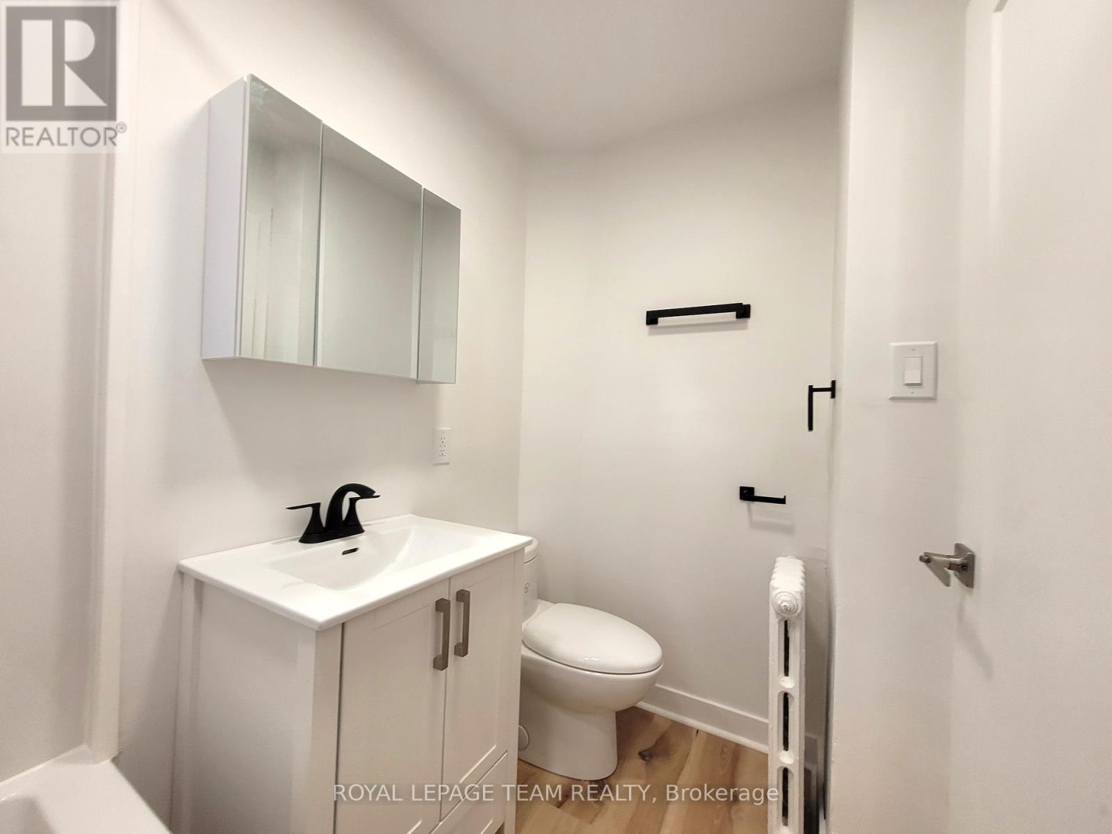 2 - 145 St Andrew Street, Ottawa, Ontario  K1N 5G3 - Photo 13 - X12896966
