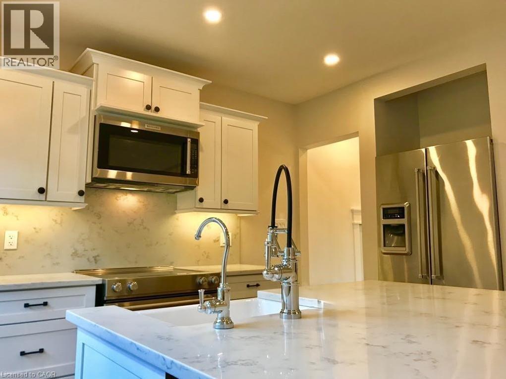 601 York Street, Kitchener, Ontario  N2G 1T9 - Photo 6 - 40814064