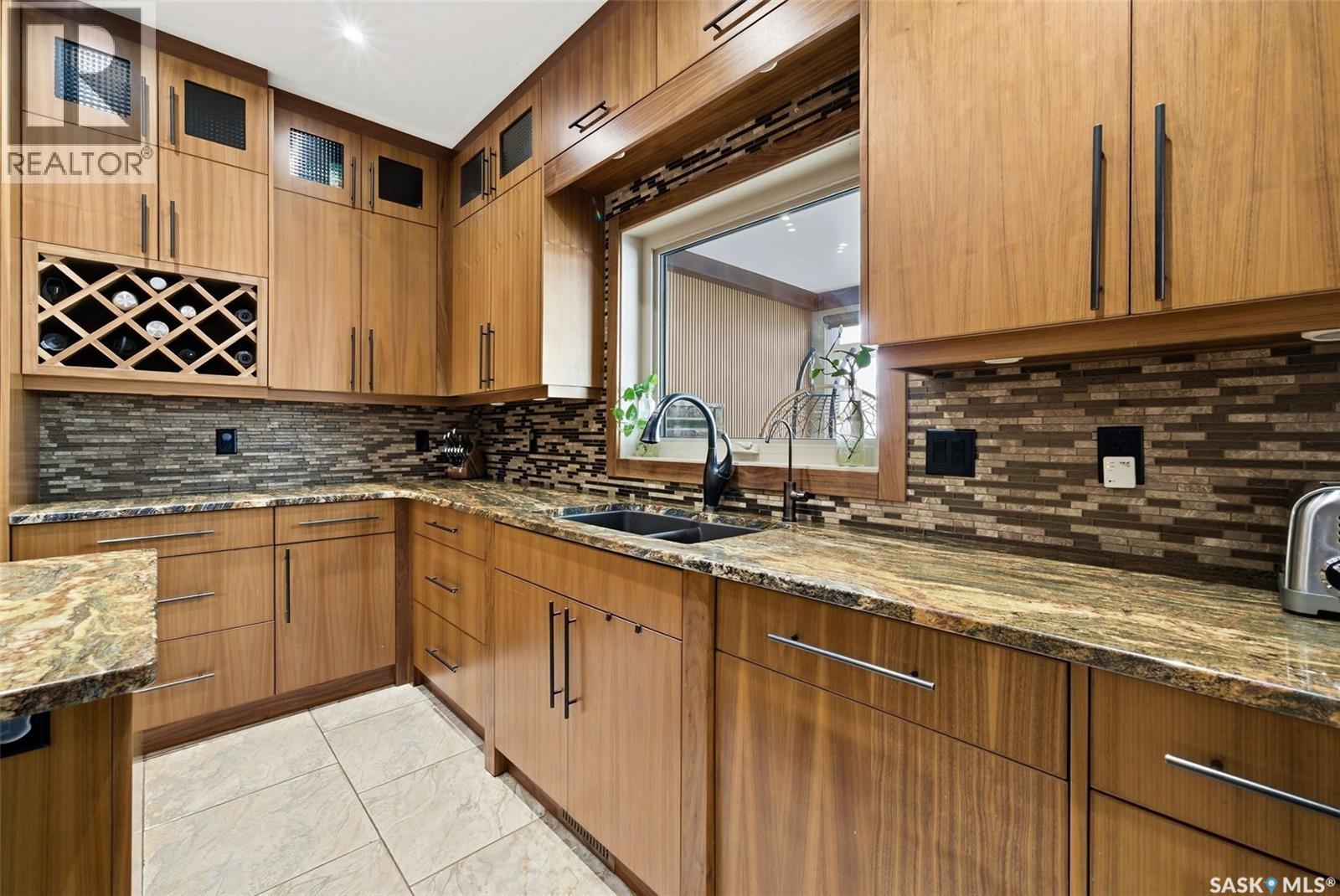 7502 Lilac Place, Regina, Saskatchewan  S4Y 0B3 - Photo 8 - SK030941