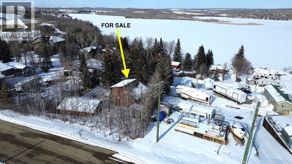 105, 25054 South Pine Lake Road, Rural Red Deer County, Alberta  T0M 1R0 - Photo 2 - A2296378