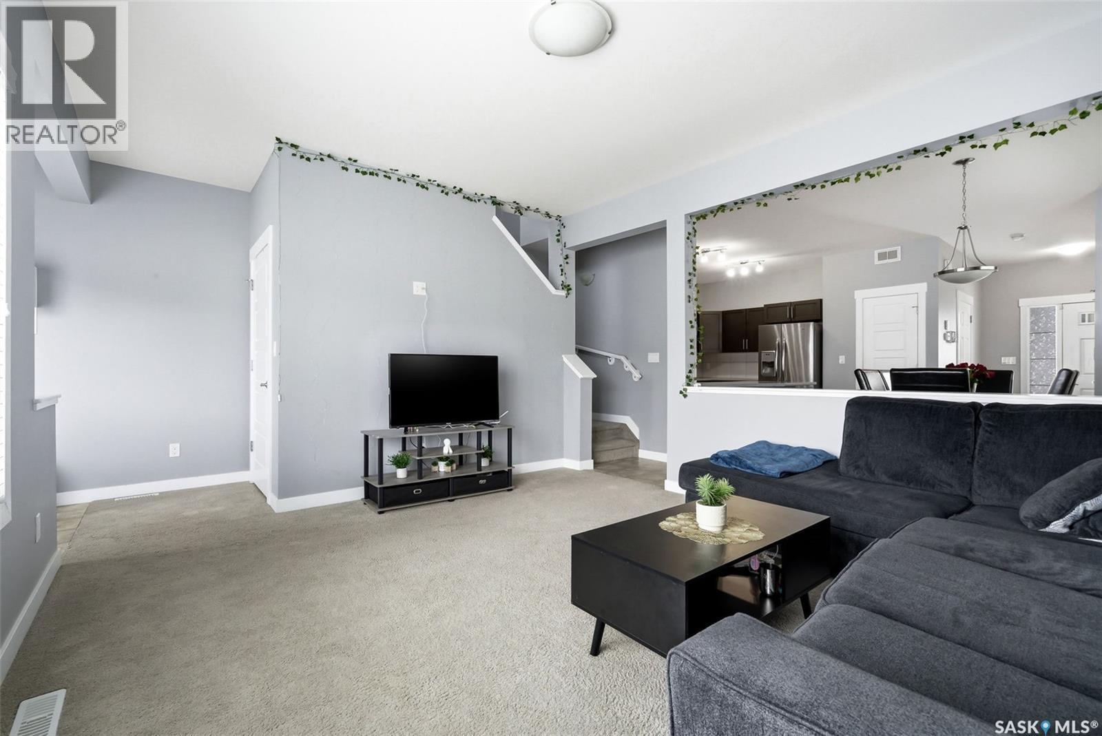 4609 Green Rock Road E, Regina, Saskatchewan  S4V 3K8 - Photo 6 - SK031944