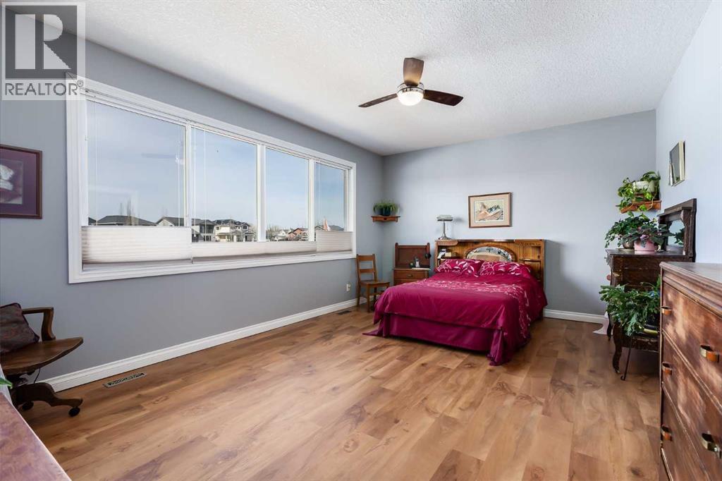 6 Garneau Gate, Carstairs, Alberta  T0M 0N0 - Photo 18 - A2297987