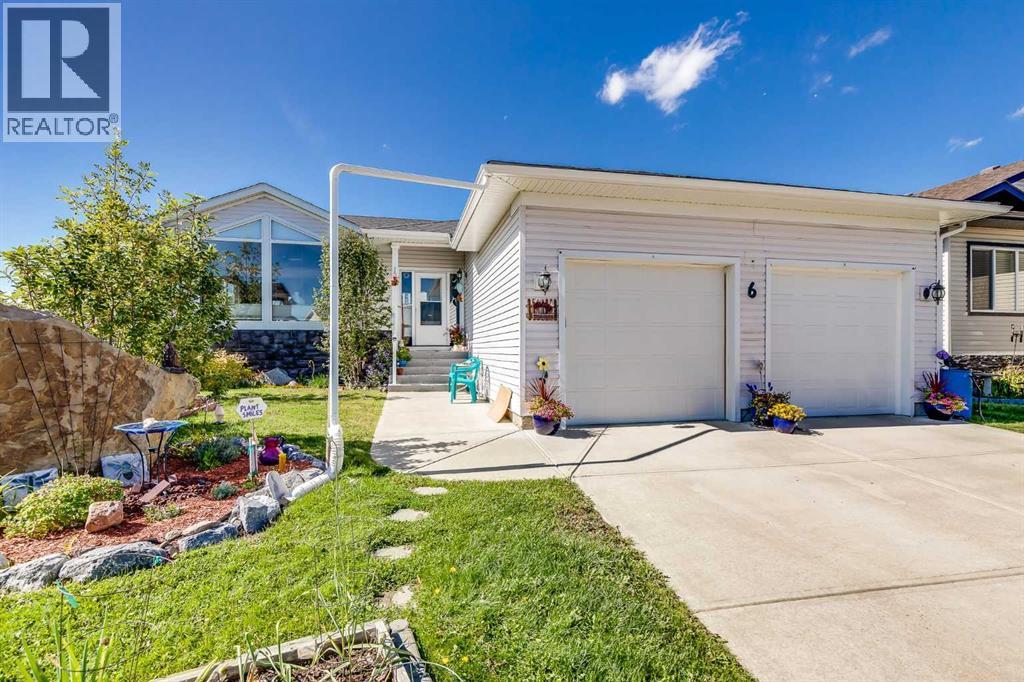 6 Garneau Gate, Carstairs, Alberta  T0M 0N0 - Photo 2 - A2297987