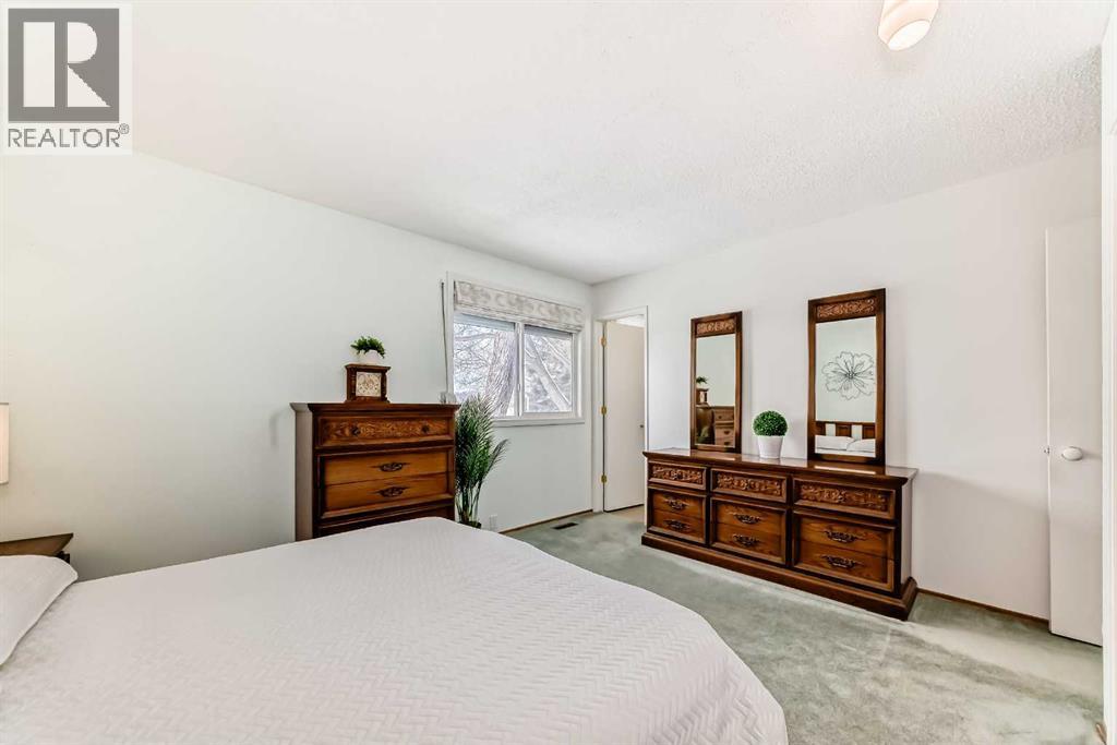 752 Cedarille Way Sw, Calgary, Alberta  T2W 2G7 - Photo 20 - A2295915