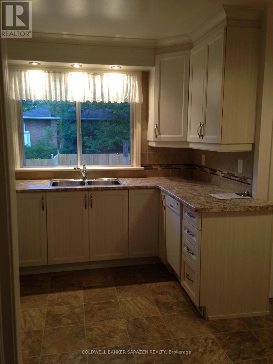 911 Blair Road, Ottawa, Ontario  K1J 7M8 - Photo 13 - X12954626