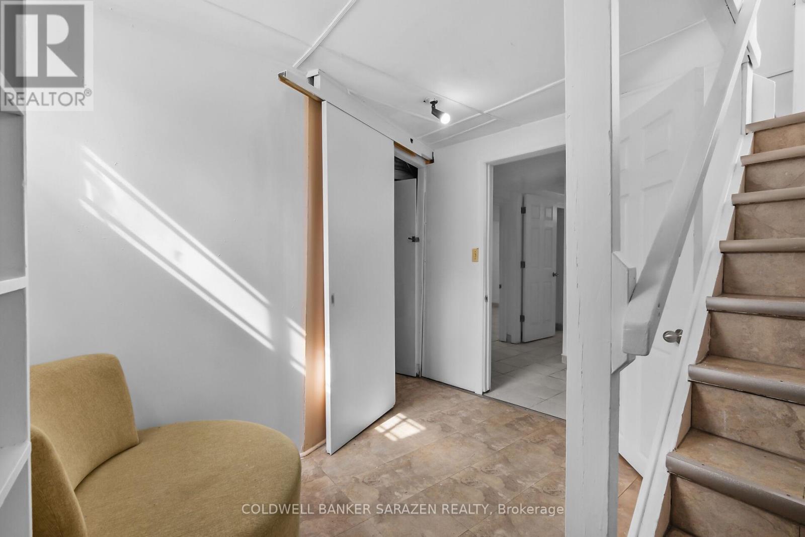 911 Blair Road, Ottawa, Ontario  K1J 7M8 - Photo 17 - X12954626