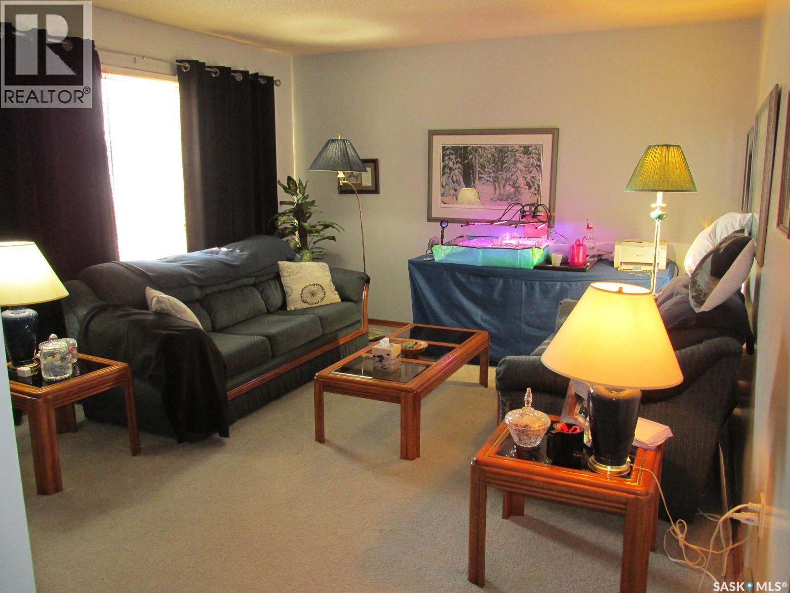 1103 3rd Street W, Nipawin, Saskatchewan  S0E 1E0 - Photo 10 - SK031806