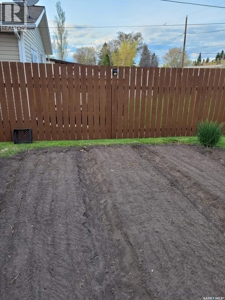 1103 3rd Street W, Nipawin, Saskatchewan  S0E 1E0 - Photo 34 - SK031806